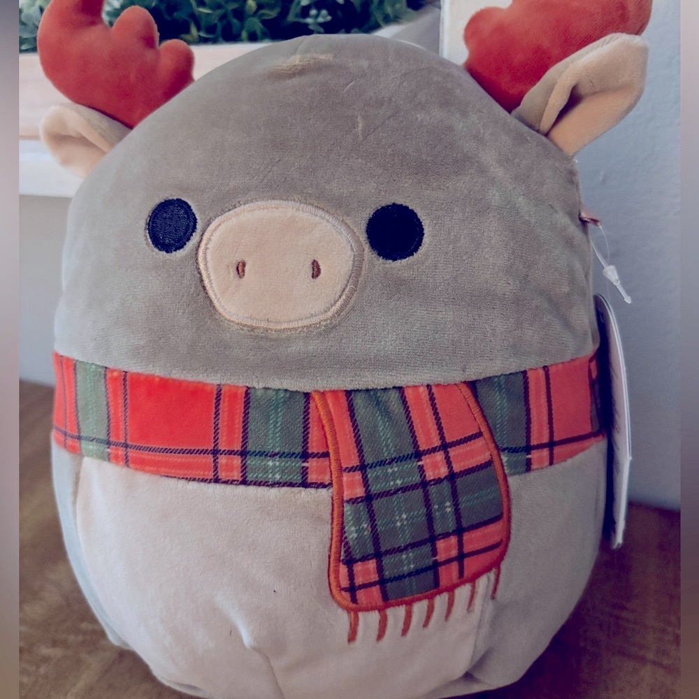Squishmallows Christmas Reindeer Plush - Patterson
